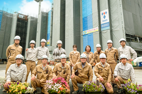 取材された当社施工中のマンション現場