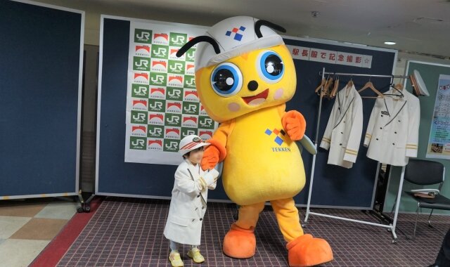 JRあおもり駅まつりに「てっくん」が参加しました。