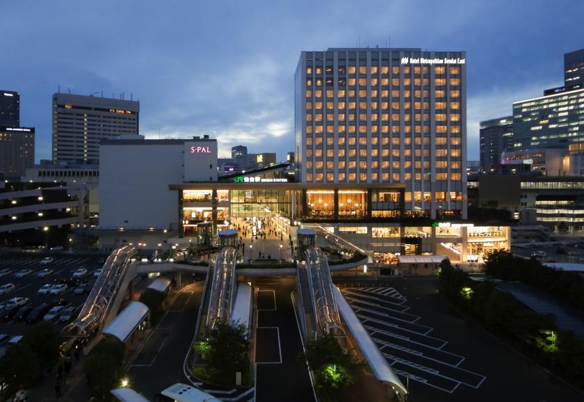 仙台駅自由通路拡幅 S Pal東館新築 完成作品紹介 鉄建建設株式会社 仙台駅自由通路拡幅 S Pal東館新築 完成作品紹介 鉄建建設株式会社
