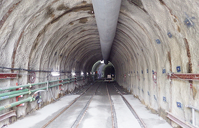 吉野川水系有瀬地区排水トンネル工事